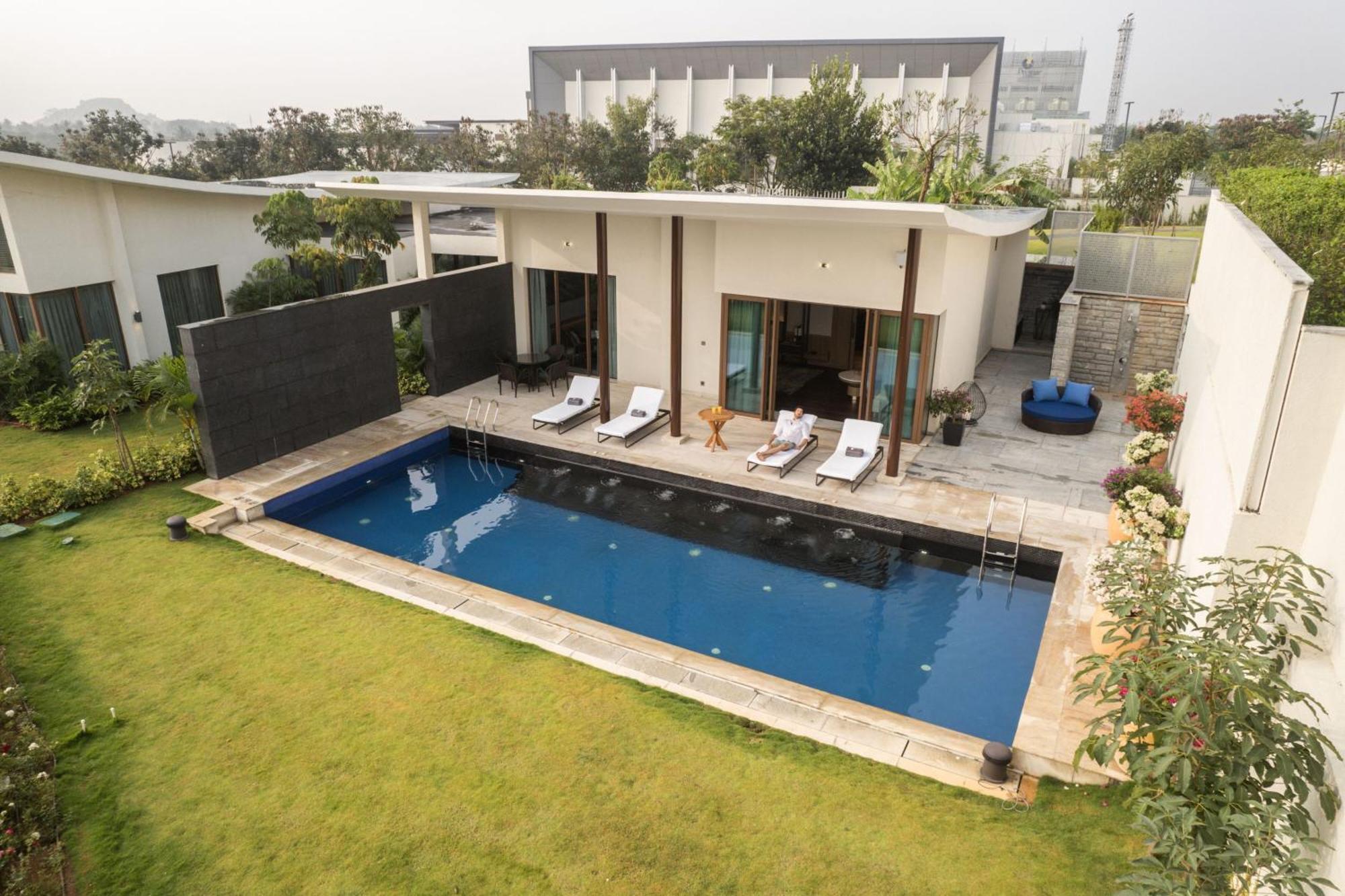 Jw Marriott Hotel Bengaluru Prestige Golfshire Resort & Spa Avati Экстерьер фото