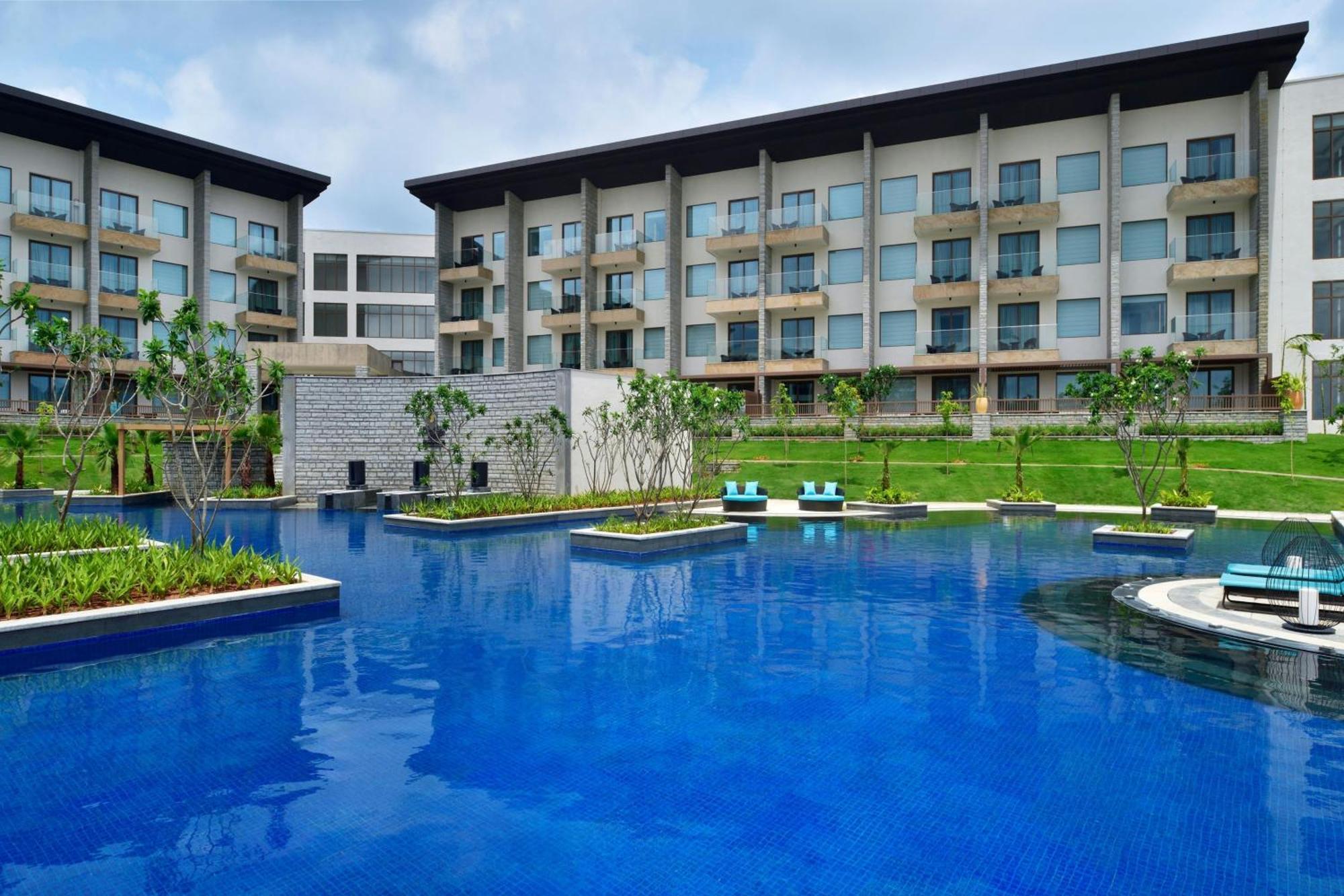 Jw Marriott Hotel Bengaluru Prestige Golfshire Resort & Spa Avati Экстерьер фото