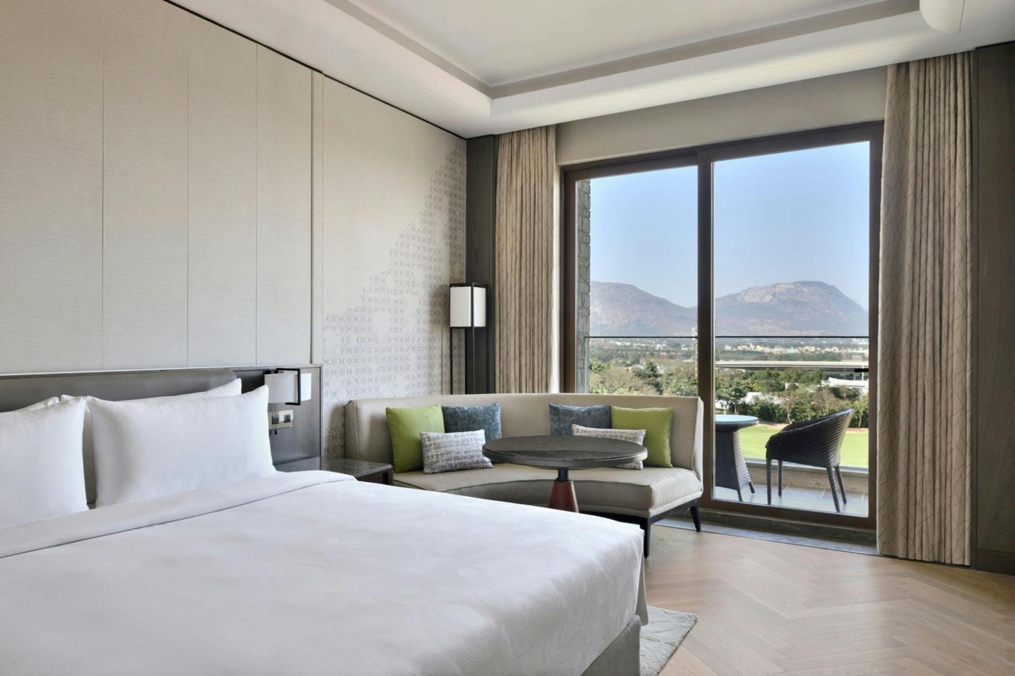 Jw Marriott Hotel Bengaluru Prestige Golfshire Resort & Spa Avati Экстерьер фото